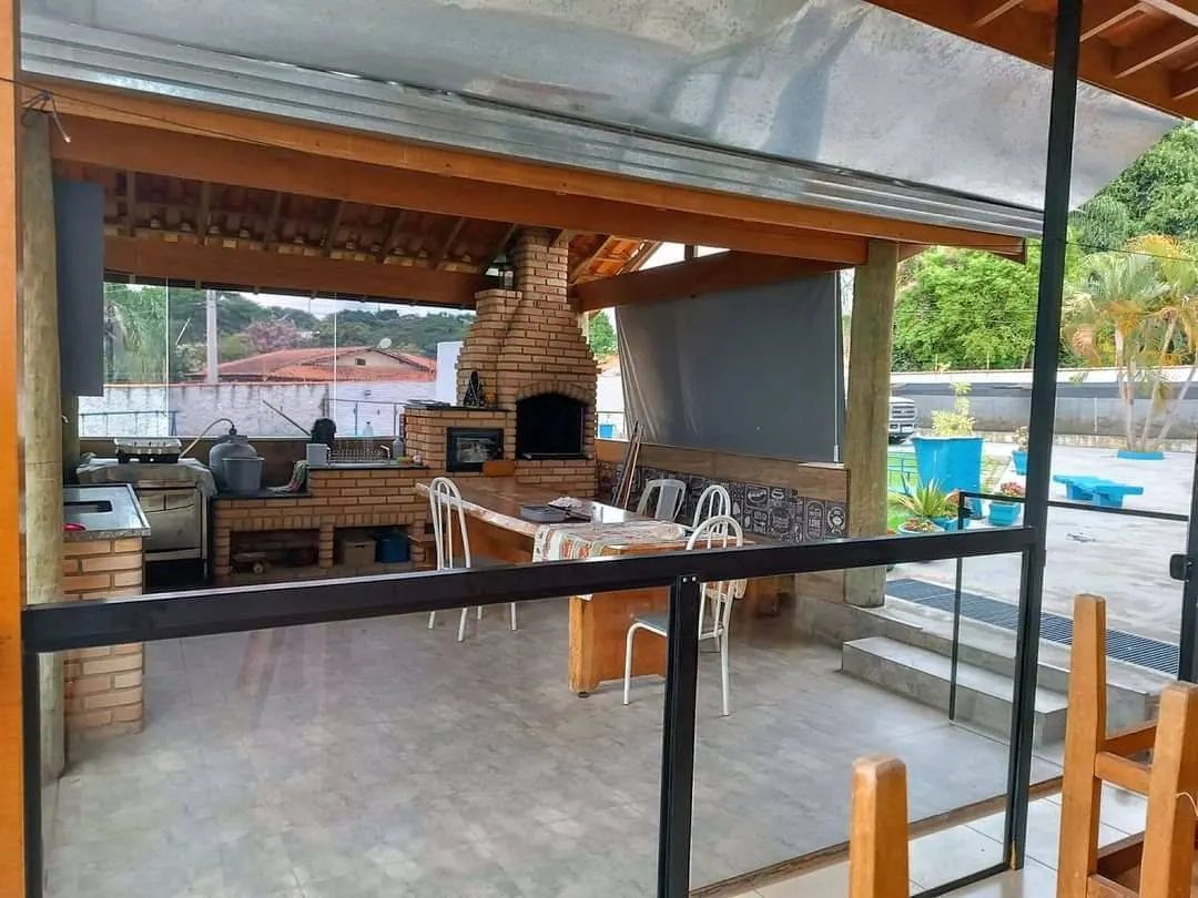 Country home for sale of 1,400 m² in Salto, SP, Brazil