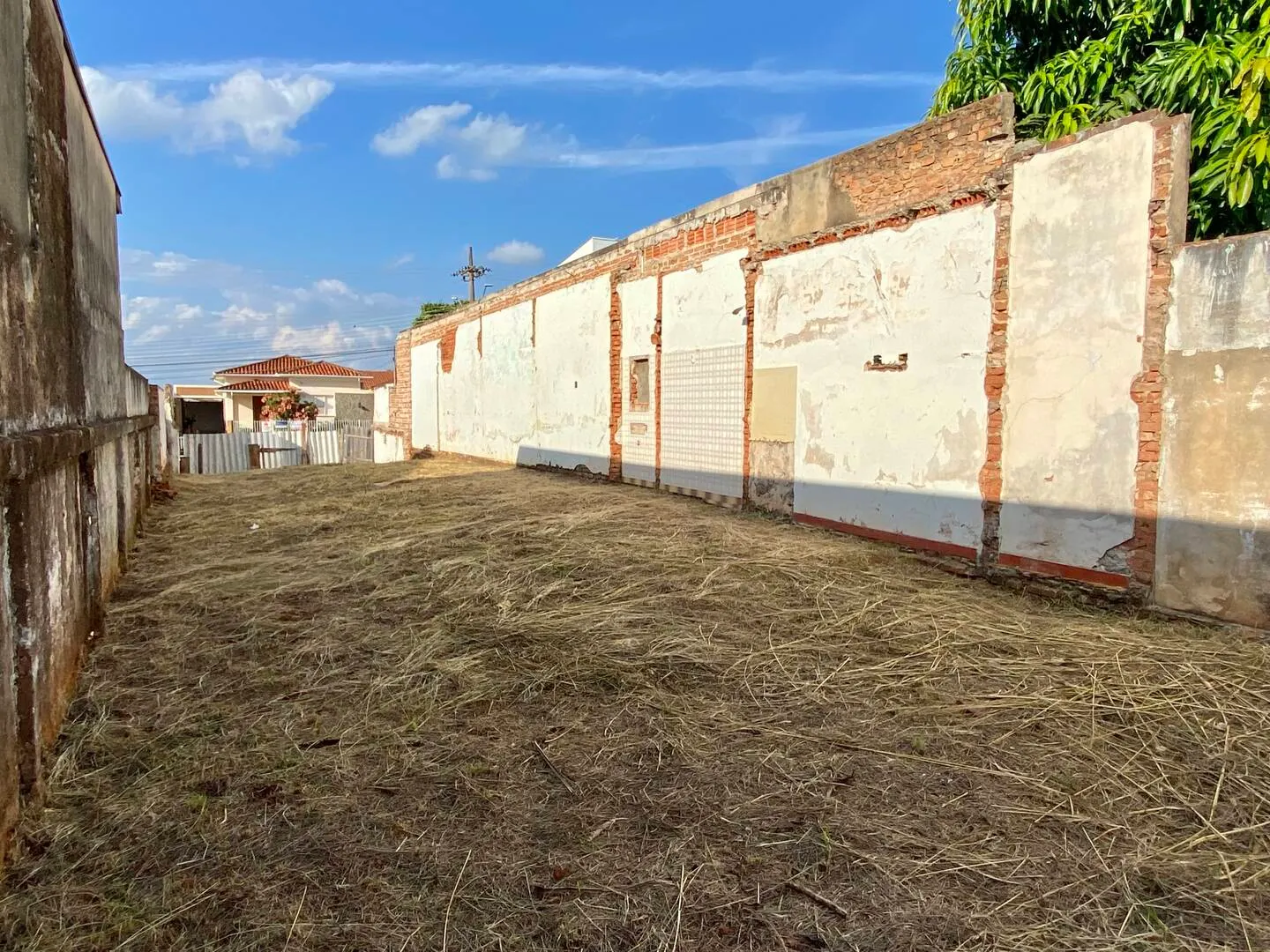 Terreno à venda de 224 m² em Piraju, SP, Brasil