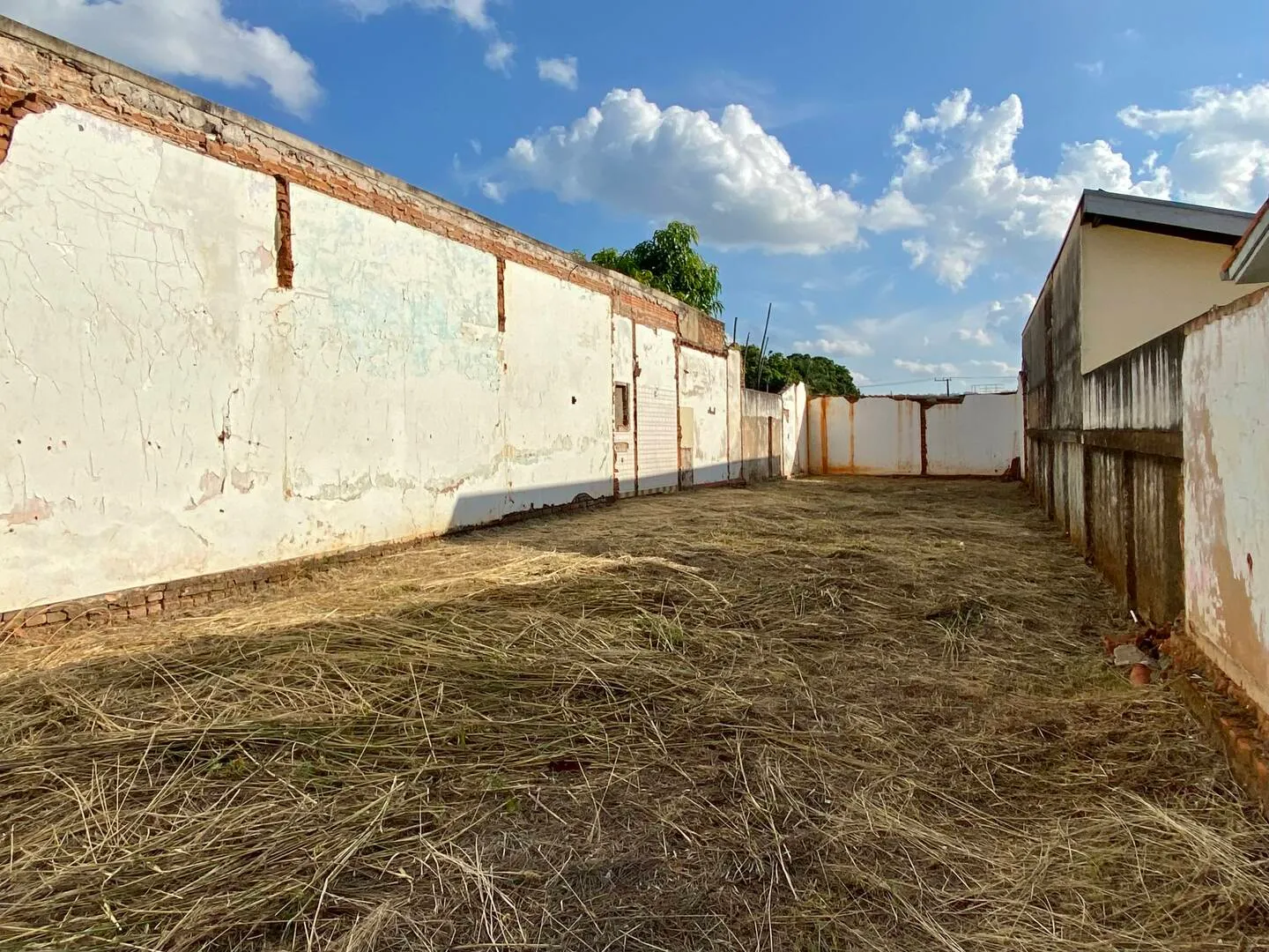 Terreno à venda de 224 m² em Piraju, SP, Brasil