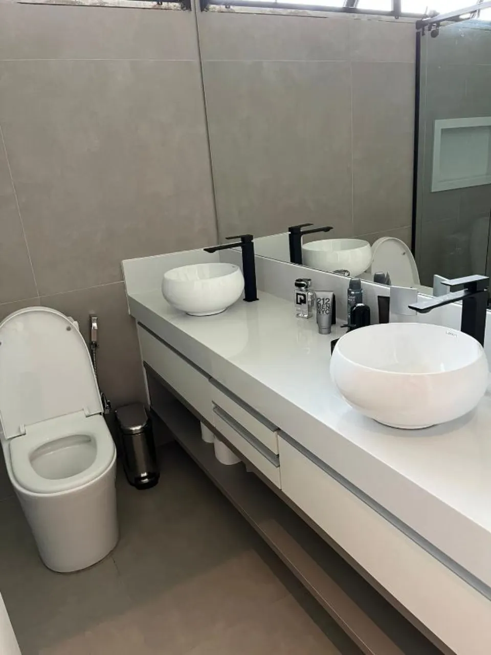 Casa à venda de 340 m² em Valinhos, SP, Brasil