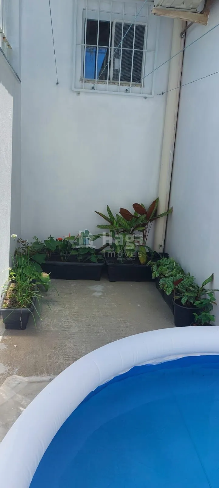 Casa à venda de 114 m² em Balneário Piçarras, SC, Brasil