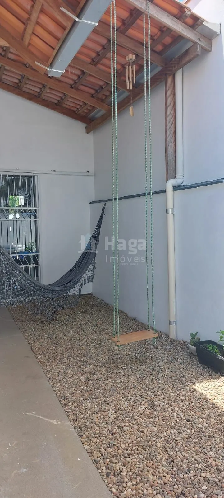Casa à venda de 114 m² em Balneário Piçarras, SC, Brasil