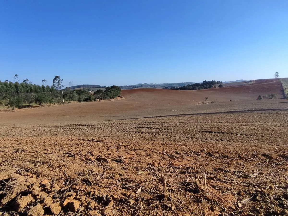Sítio à venda de 30 ha em São Miguel Arcanjo, SP, Brasil