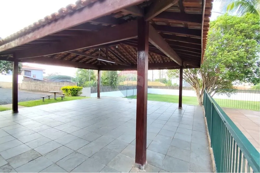Country home for sale of 2,179 m² in Paulínia, SP, Brazil
