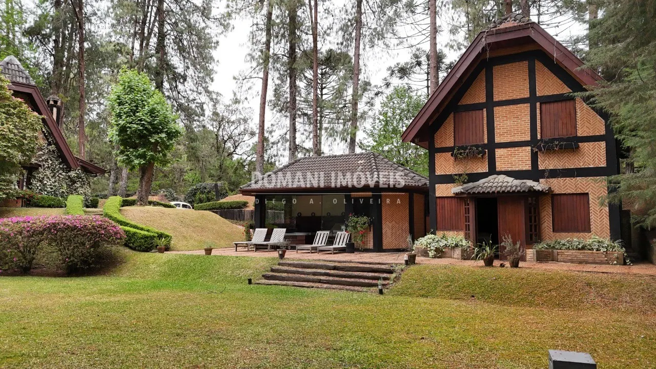 House for sale of 2,125 m² in Campos do Jordão, SP, Brazil