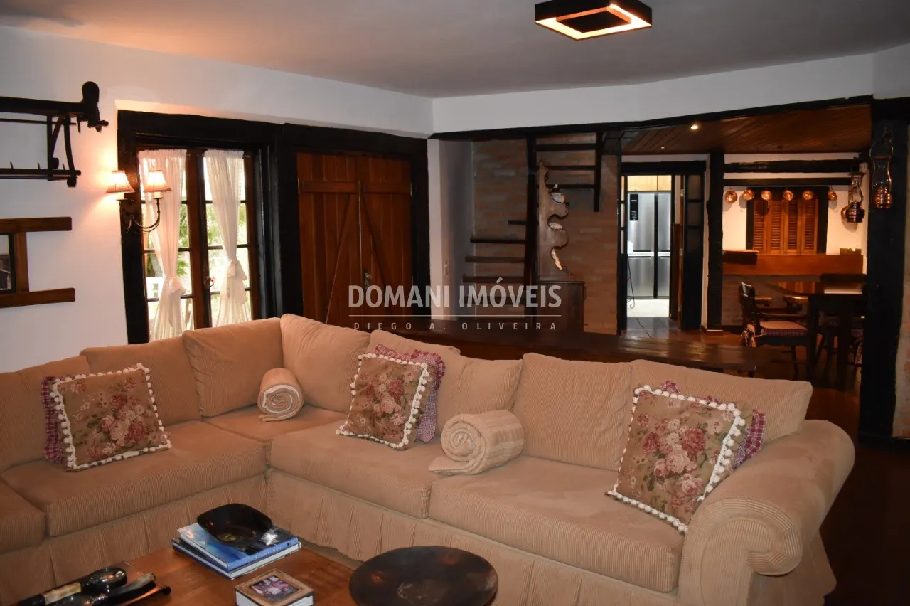 House for sale of 2,125 m² in Campos do Jordão, SP, Brazil