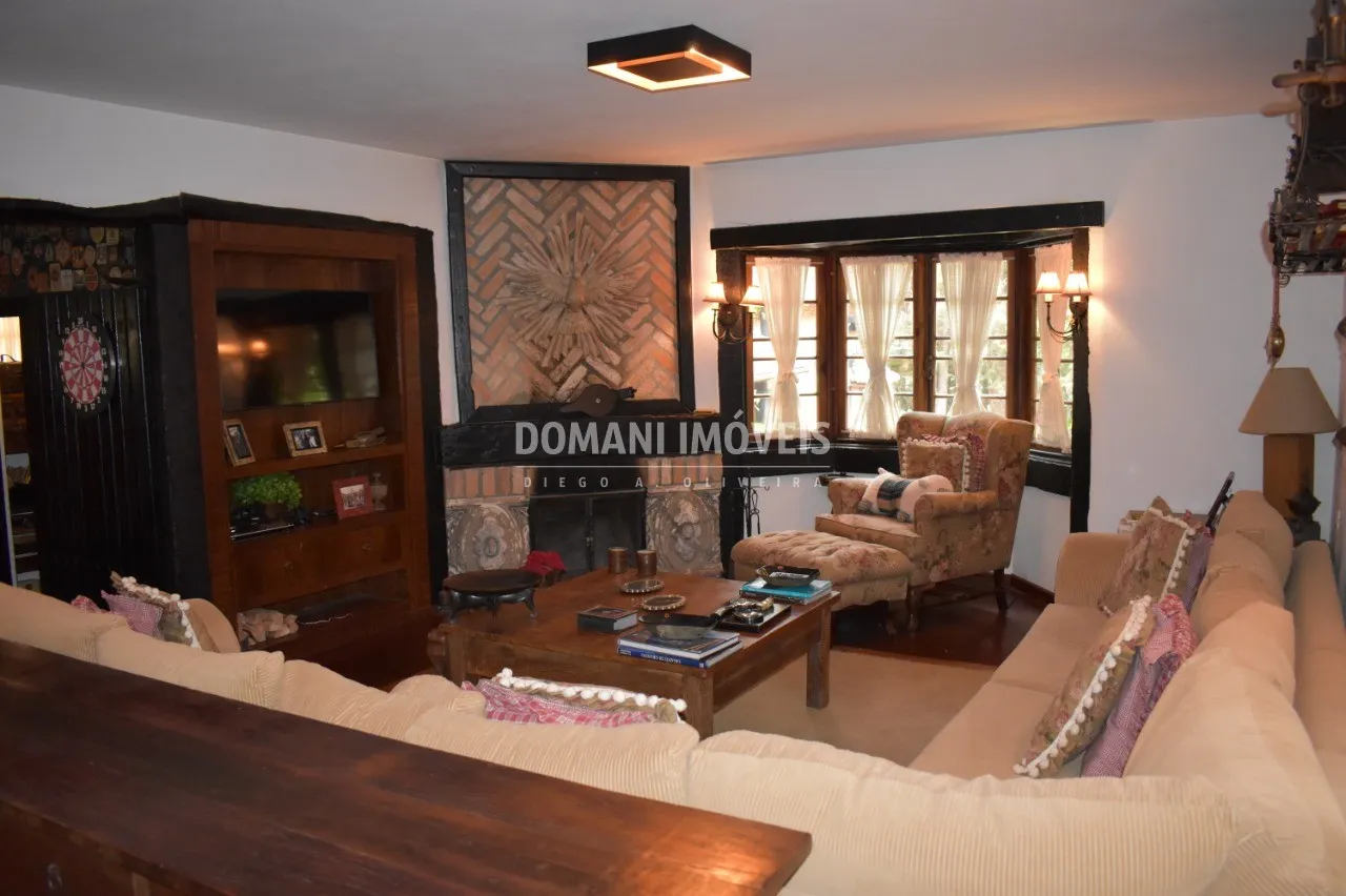 House for sale of 2,125 m² in Campos do Jordão, SP, Brazil