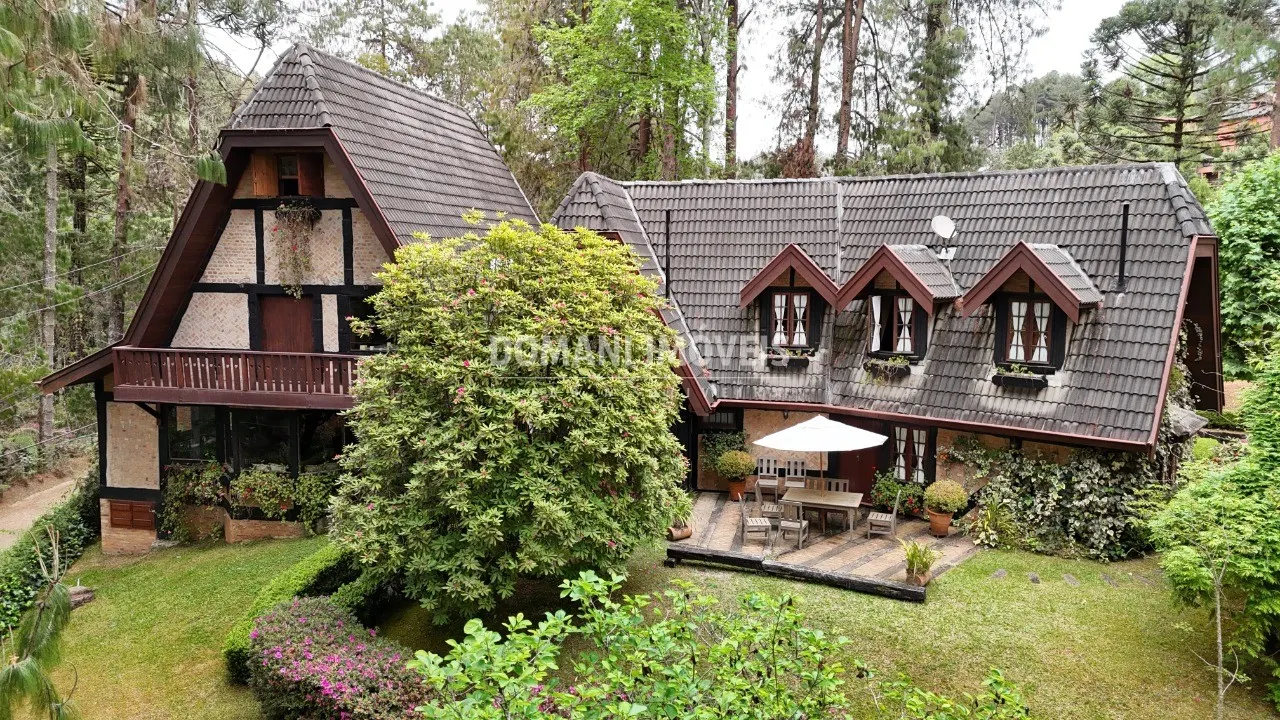 House for sale of 2,125 m² in Campos do Jordão, SP, Brazil