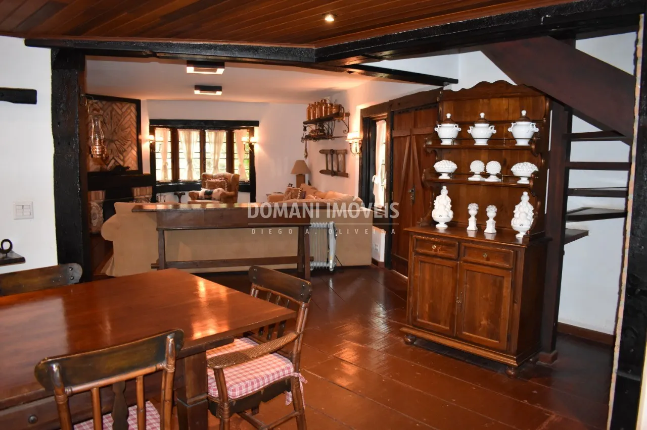 House for sale of 2,125 m² in Campos do Jordão, SP, Brazil