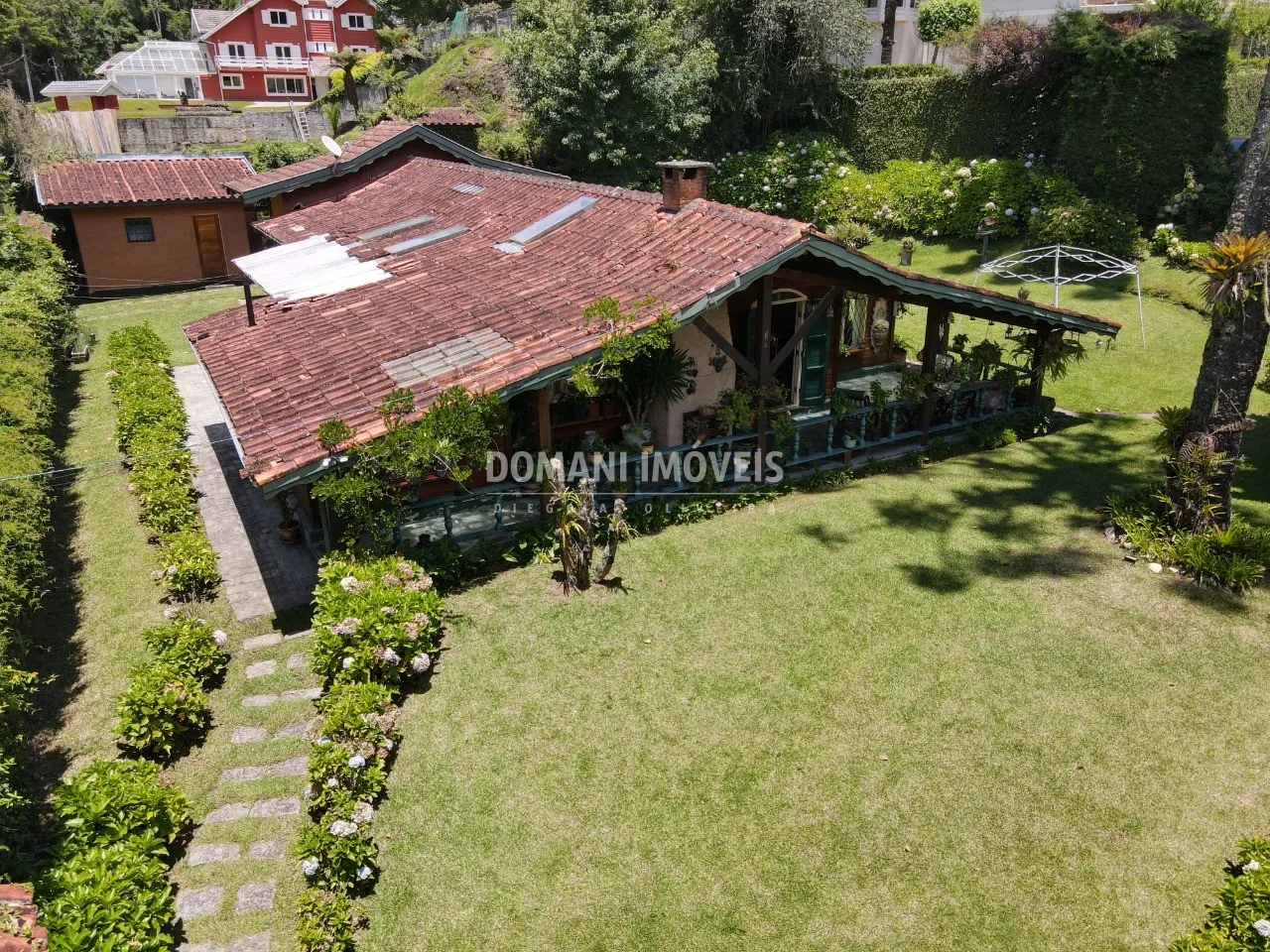 Casa à venda de 1.060 m² em Campos do Jordão, SP, Brasil
