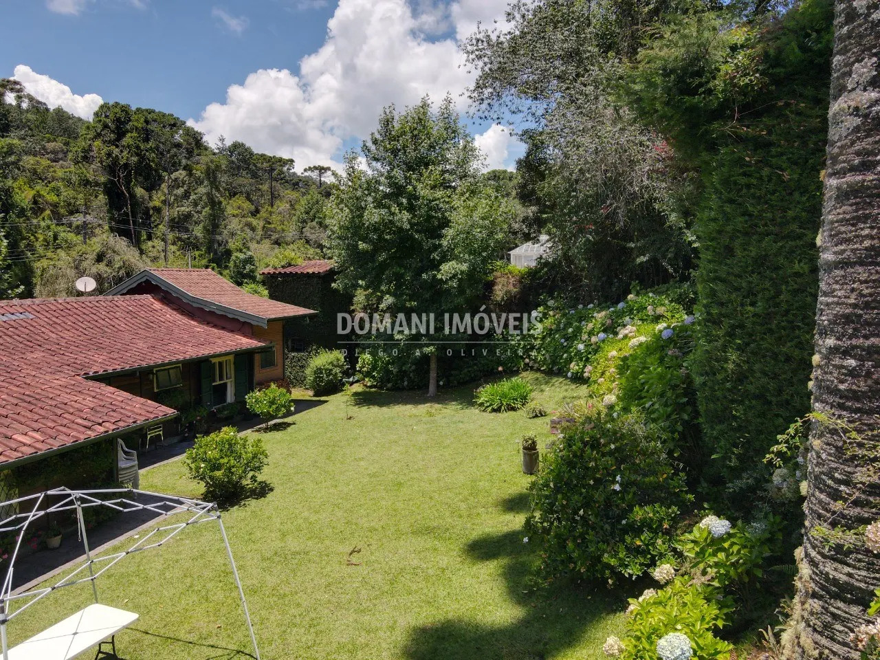 Casa à venda de 1.060 m² em Campos do Jordão, SP, Brasil