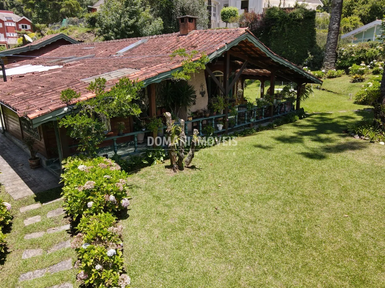 Casa à venda de 1.060 m² em Campos do Jordão, SP, Brasil
