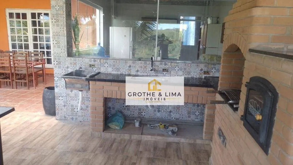 Chácara à venda de 4.000 m² em Santa Branca, SP, Brasil