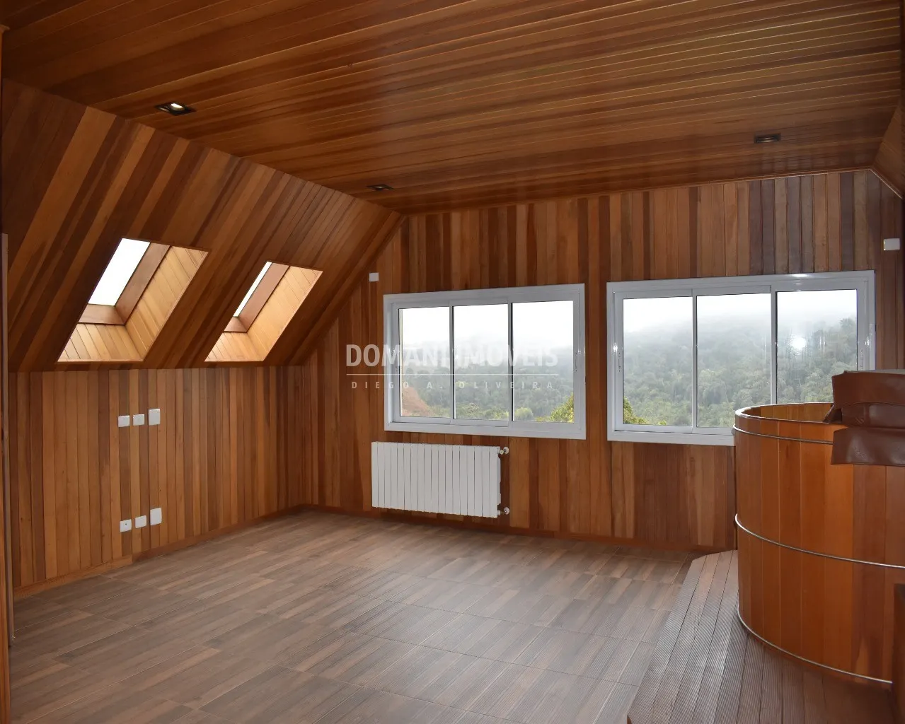 Casa à venda de 1.010 m² em Campos do Jordão, SP, Brasil