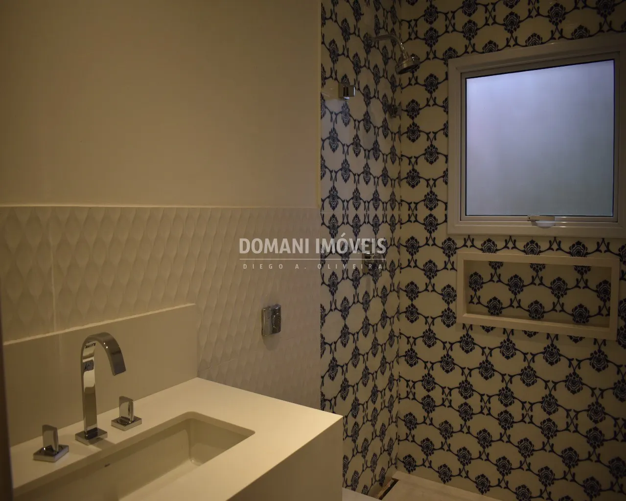 Casa à venda de 1.010 m² em Campos do Jordão, SP, Brasil