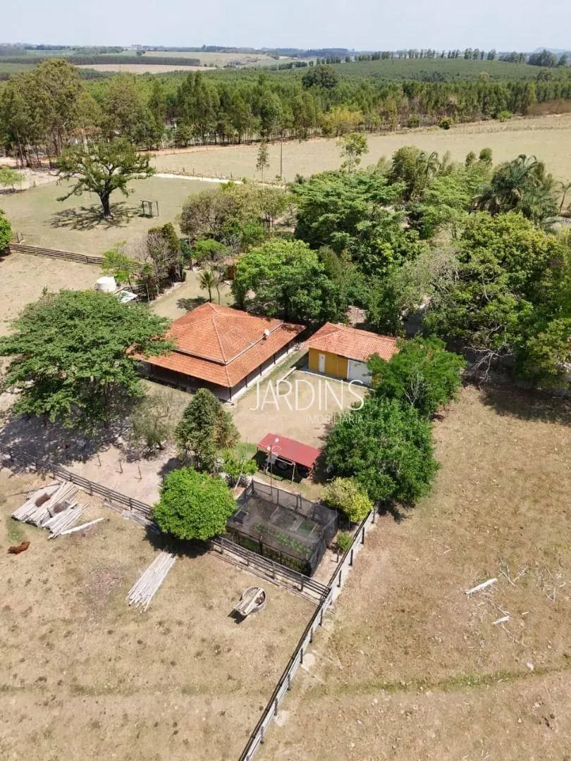 Sítio à venda de 12 ha em Cássia dos Coqueiros, SP, Brasil