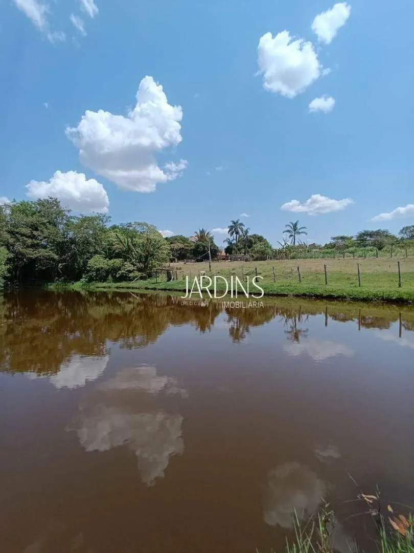 Sítio à venda de 12 ha em Cássia dos Coqueiros, SP, Brasil