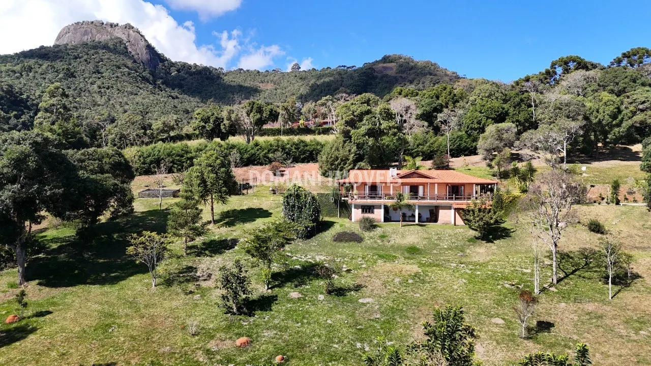 Casa à venda de 3 ha em São Bento do Sapucaí, SP, Brasil