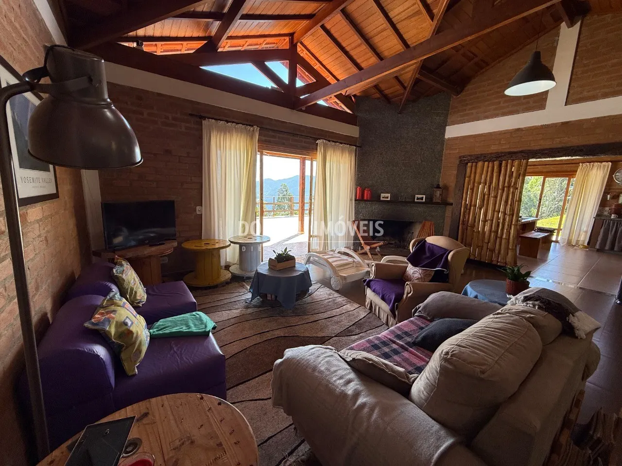 Casa à venda de 3 ha em São Bento do Sapucaí, SP, Brasil