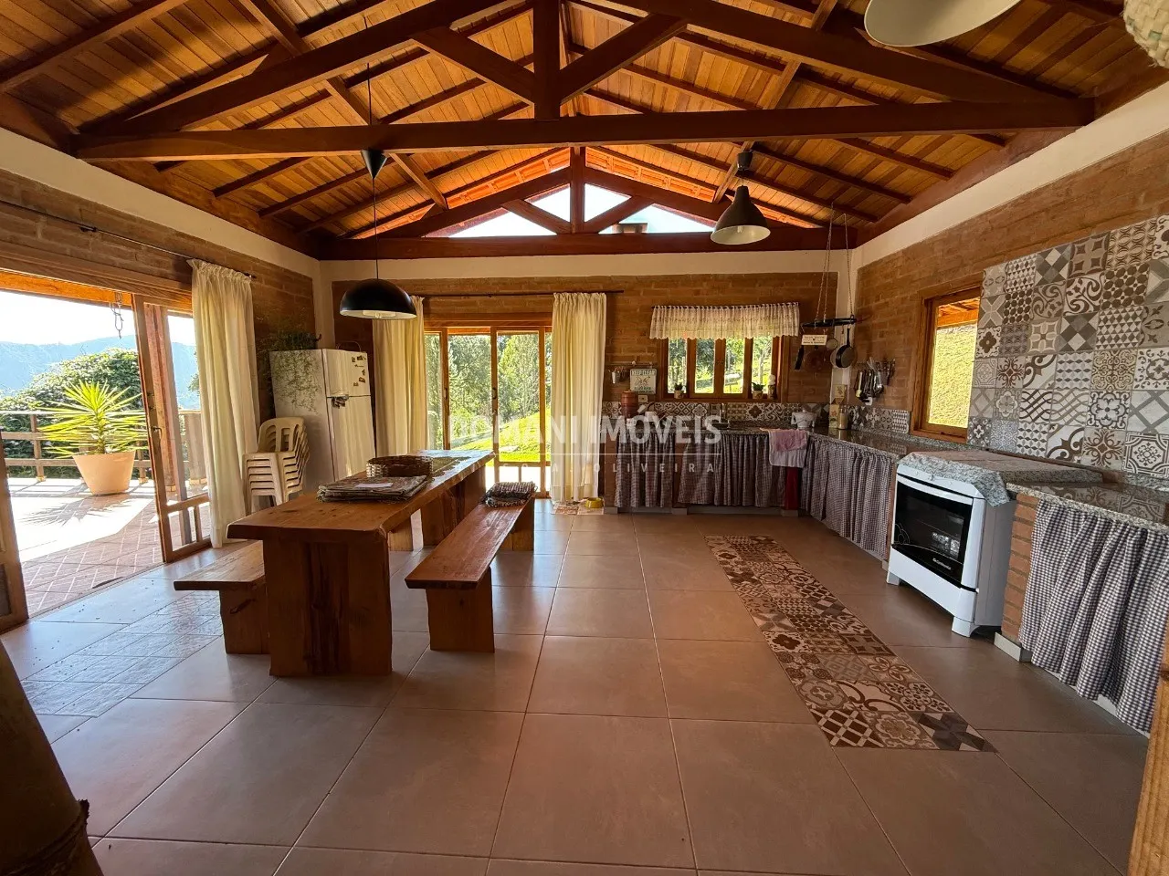 Casa à venda de 3 ha em São Bento do Sapucaí, SP, Brasil
