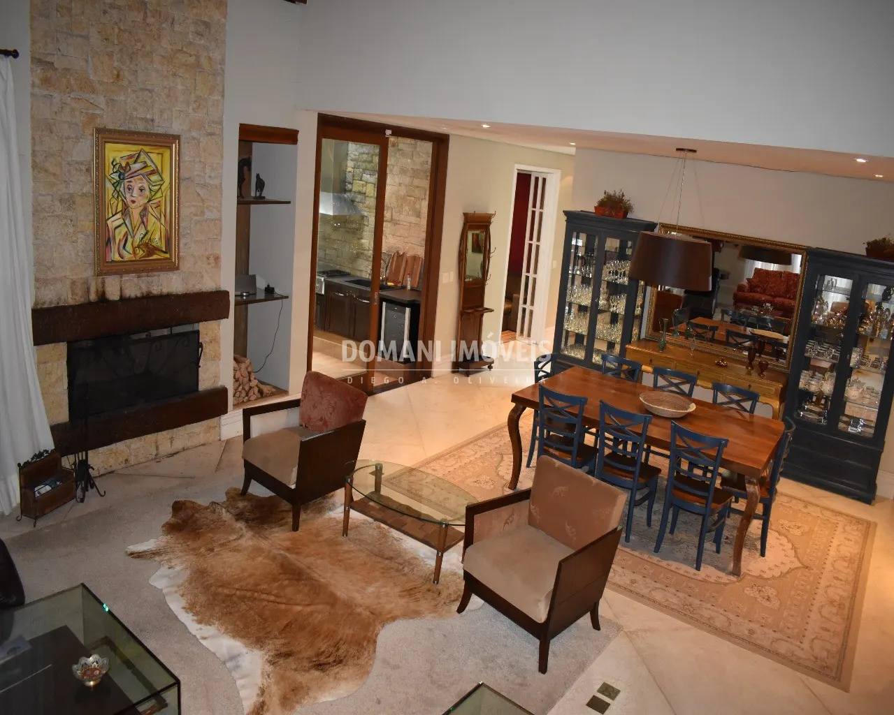 Casa à venda de 1.445 m² em Campos do Jordão, SP, Brasil