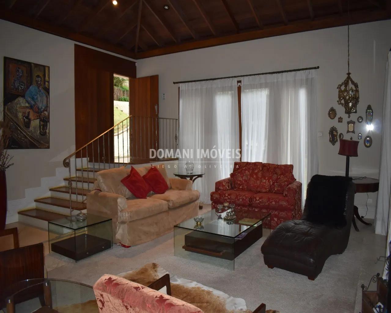 Casa à venda de 1.445 m² em Campos do Jordão, SP, Brasil