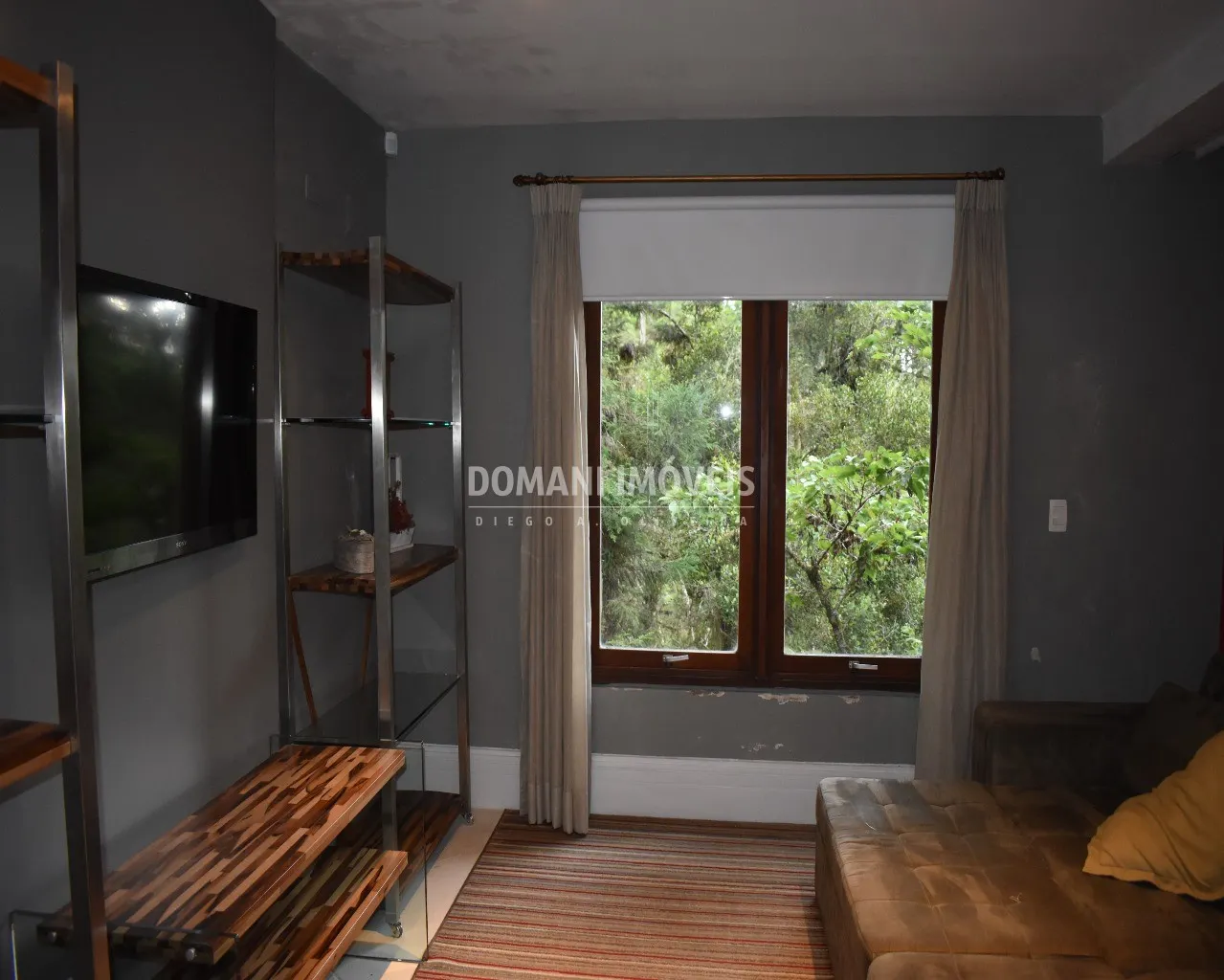 Casa à venda de 1.445 m² em Campos do Jordão, SP, Brasil