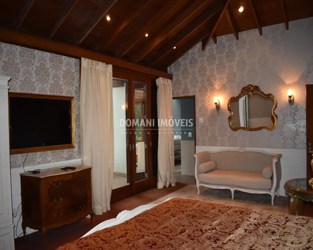 Casa à venda de 1.445 m² em Campos do Jordão, SP, Brasil