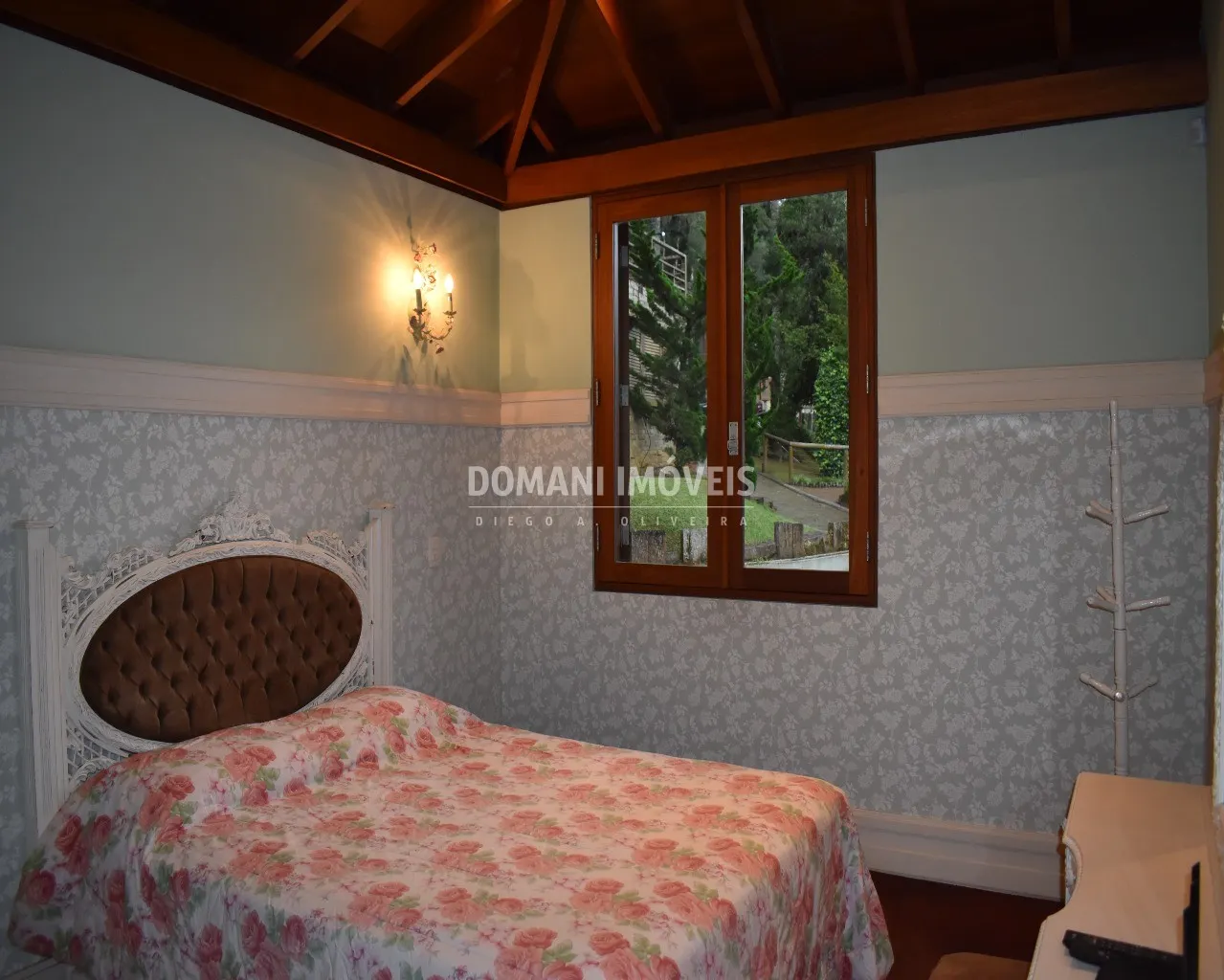 Casa à venda de 1.445 m² em Campos do Jordão, SP, Brasil