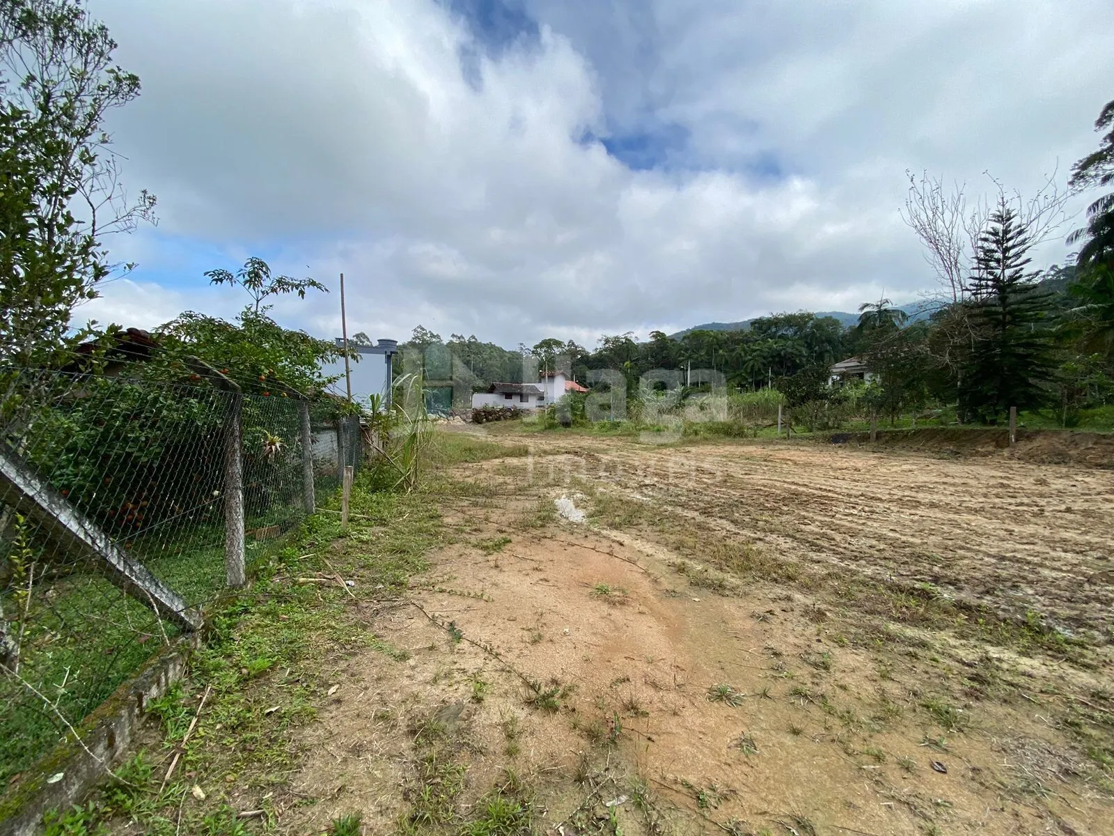 Fazenda à venda de 9.110 m² em Guabiruba, SC, Brasil