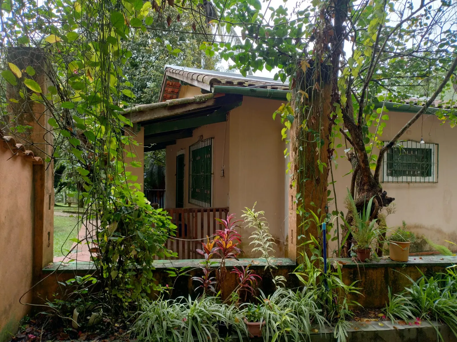 Country home for sale of 2 acres in São José dos Campos, SP, Brazil