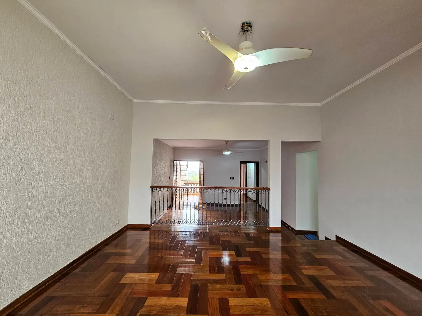 Casa à venda de 323 m² em Piraju, SP, Brasil