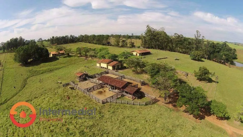 Fazenda à venda de 194 ha em Quadra, SP, Brasil