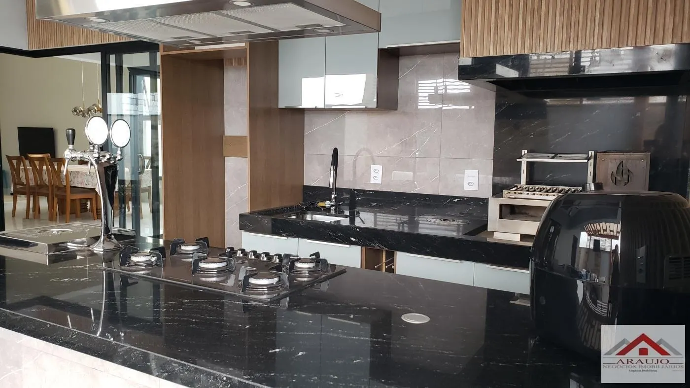 Casa à venda de 390 m² em Paulínia, SP, Brasil