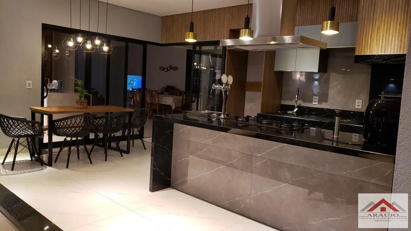 Casa à venda de 390 m² em Paulínia, SP, Brasil