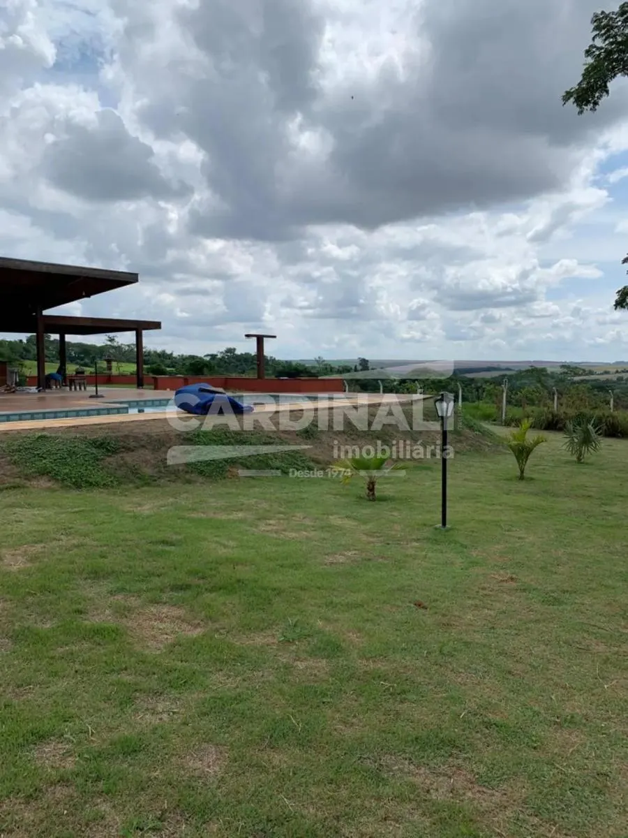 Chácara à venda de 300 m² em São Carlos, SP, Brasil