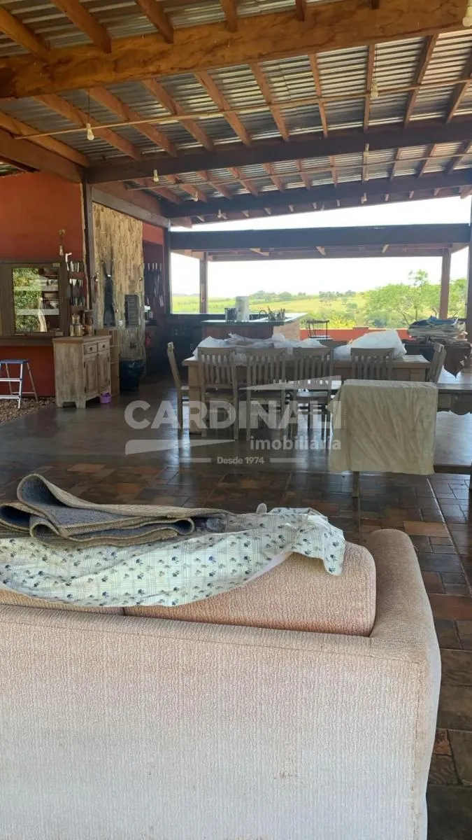 Chácara à venda de 300 m² em São Carlos, SP, Brasil