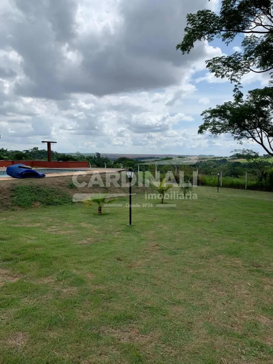 Chácara à venda de 300 m² em São Carlos, SP, Brasil