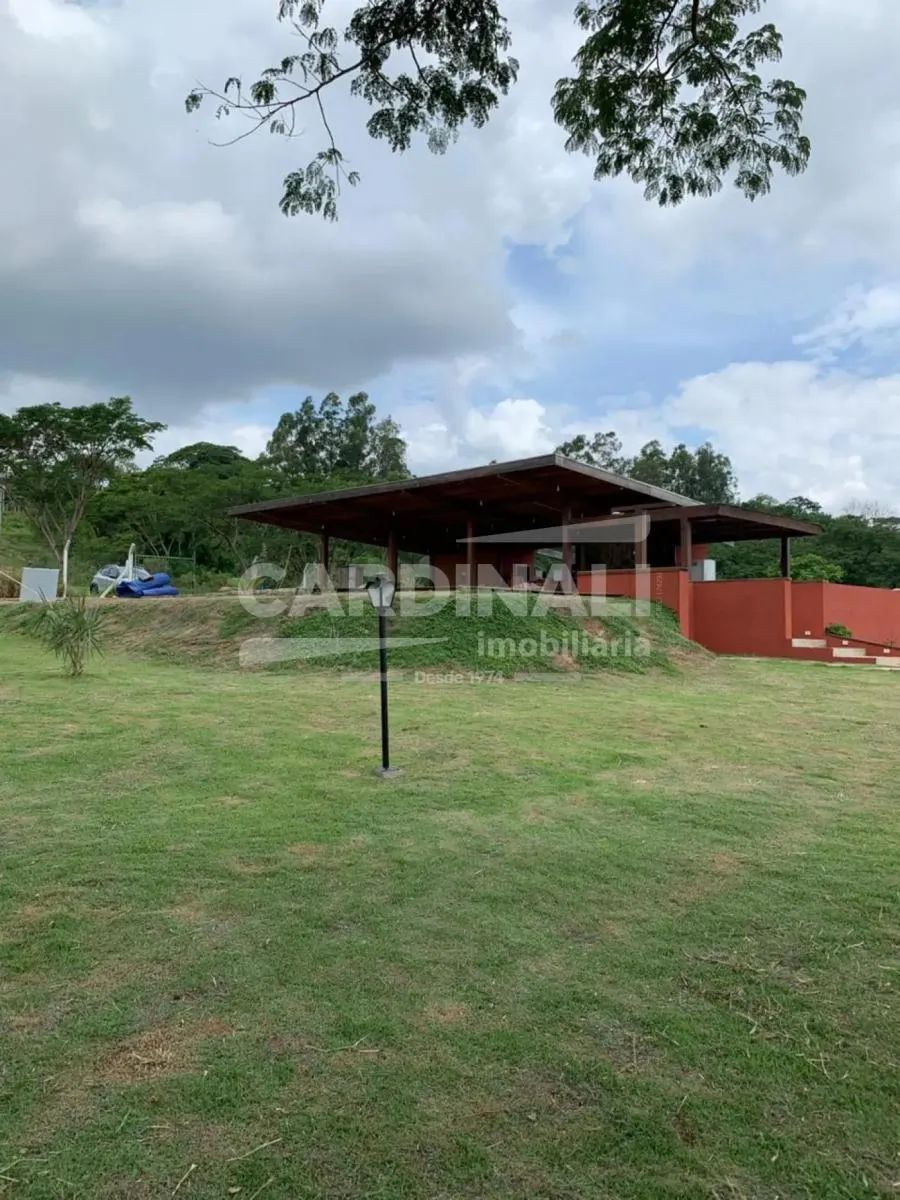 Chácara à venda de 300 m² em São Carlos, SP, Brasil