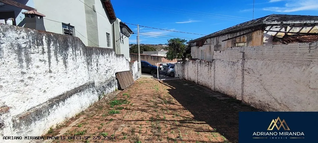 Comercial à venda de 449 m² em Piraju, SP, Brasil