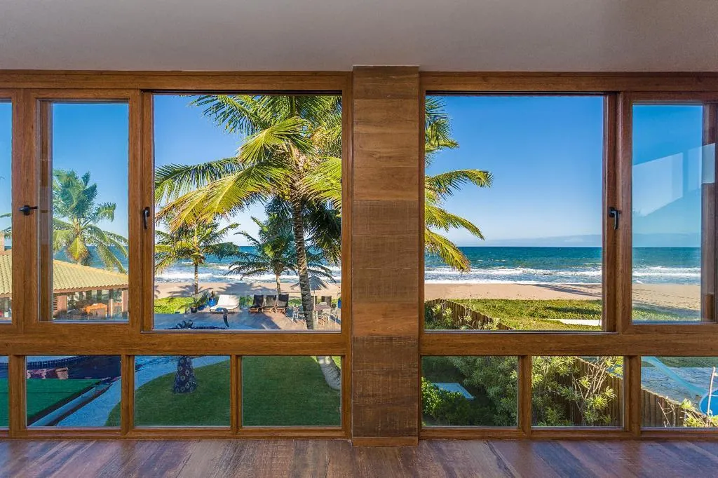 Casa à venda de 3.200 m² em Camaçari, BA, Brasil