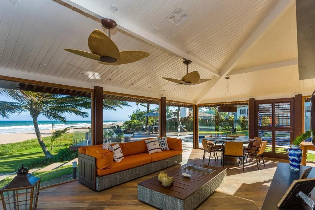 Casa à venda de 3.200 m² em Camaçari, BA, Brasil