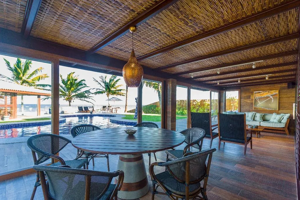 Casa à venda de 3.200 m² em Camaçari, BA, Brasil