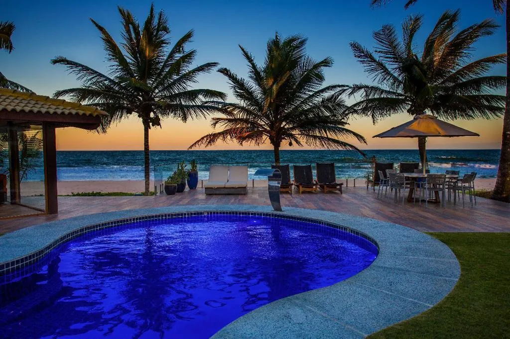 Casa à venda de 3.200 m² em Camaçari, BA, Brasil