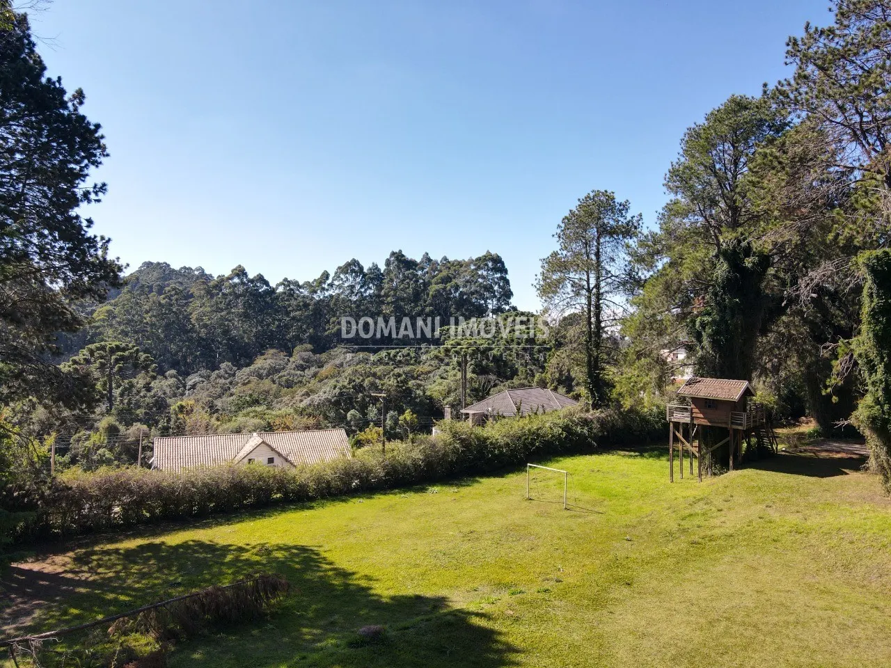 Terreno à venda de 1.100 m² em Campos do Jordão, SP, Brasil