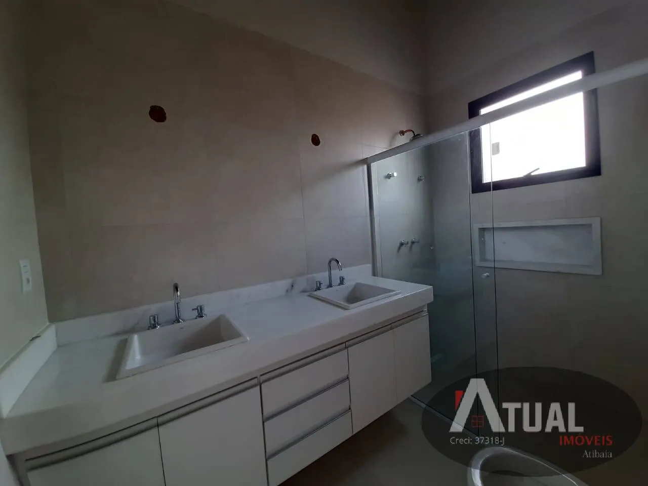 Casa à venda de 250 m² em Atibaia, SP, Brasil