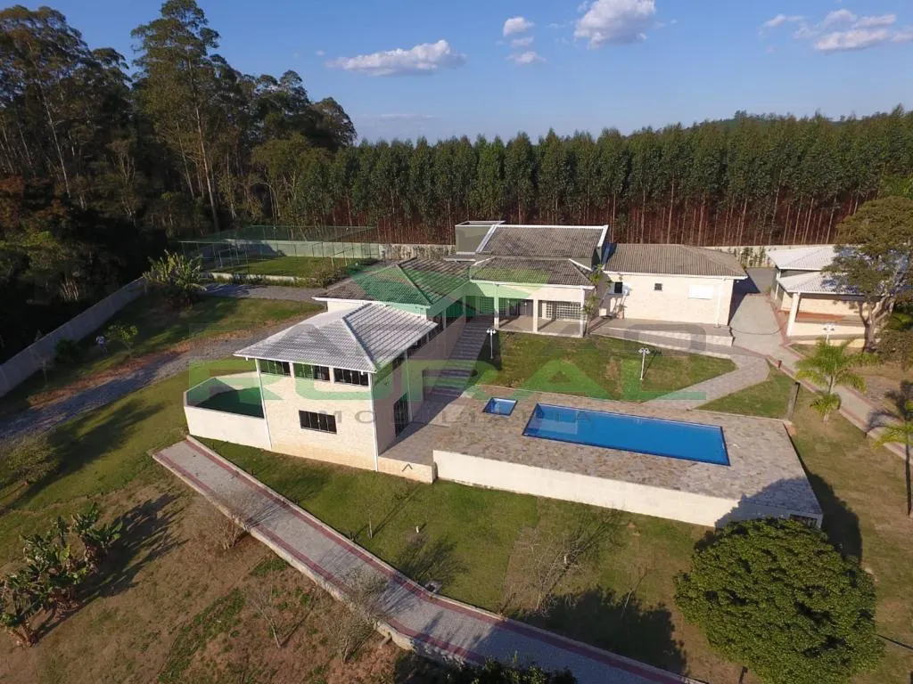Chácara à venda de 4.000 m² em Guararema, SP, Brasil