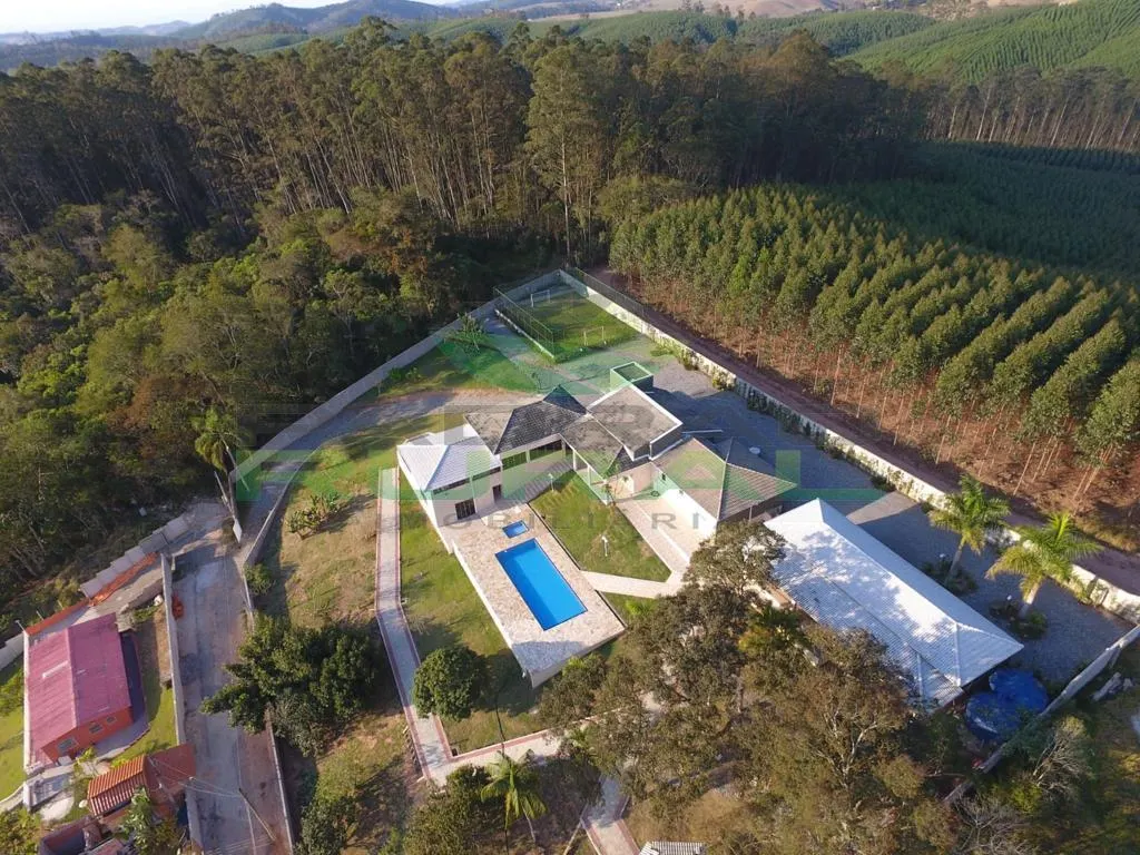 Chácara à venda de 4.000 m² em Guararema, SP, Brasil