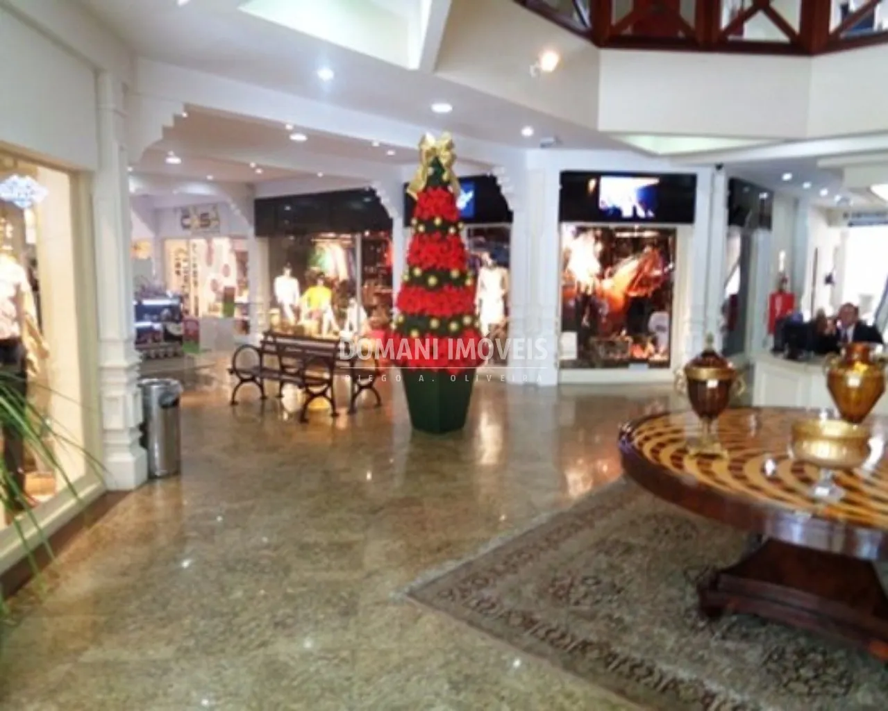 Comercial à venda de 2.120 m² em Campos do Jordão, SP, Brasil