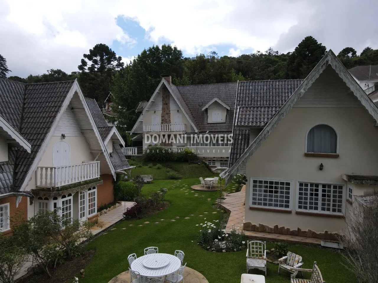 House for sale of 1,015 m² in Campos do Jordão, SP, Brazil